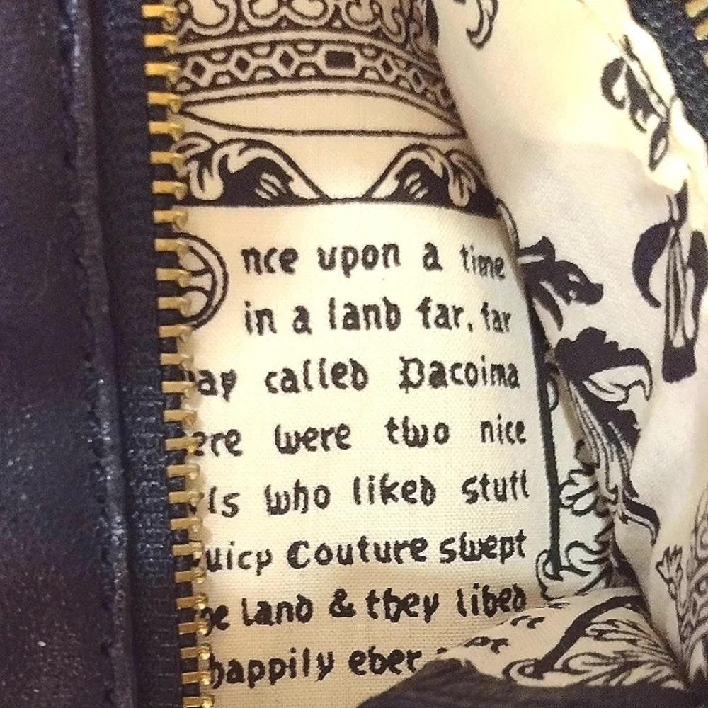 JUICY COUTURE Black Leather LG Pave Crystal Locket Wallet Wristlet NWT - Picture 4 of 10